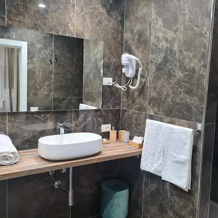 Ruggero Settimo Gallery Гостевой дом 4*
